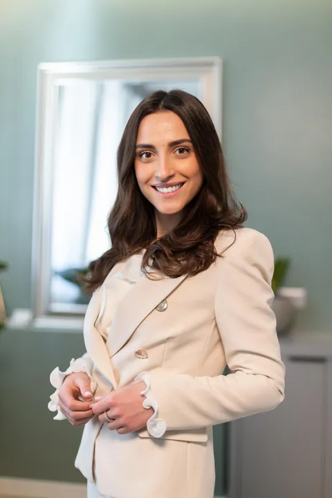 Raluca, specialista in massaggi viso e corpo